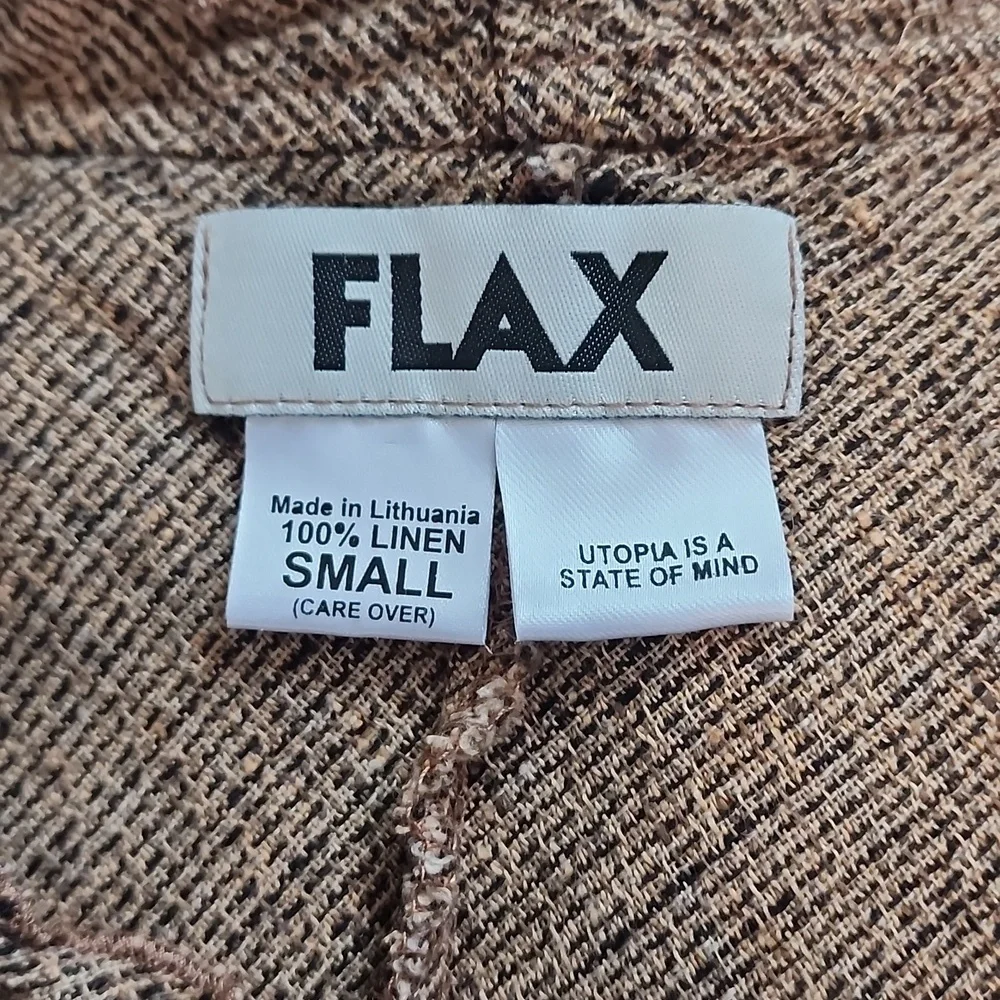 SIZE small FLAX brand LINEN sleeveless top. A78 - Picture 6 of 9